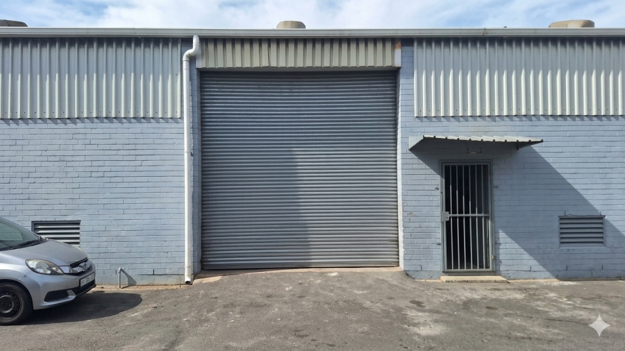 To Let Commercial Property for Rent in Athlone Industrial Western Cape